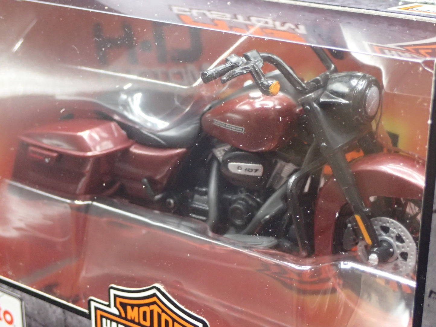 2017 17 ROAD KING SPECIAL HARLEY DAVIDSON MOTORCYCLE MAISTO SERIES 39 1:18 MODEL