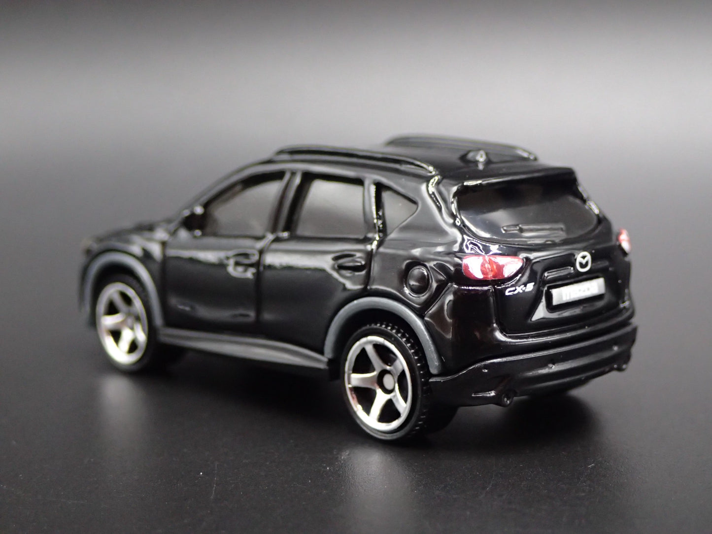 2013 - 2016 MAZDA CX5 SUV BLACK 1:64 SCALE COLLECTIBLE DIORAMA DIECAST MODEL CAR