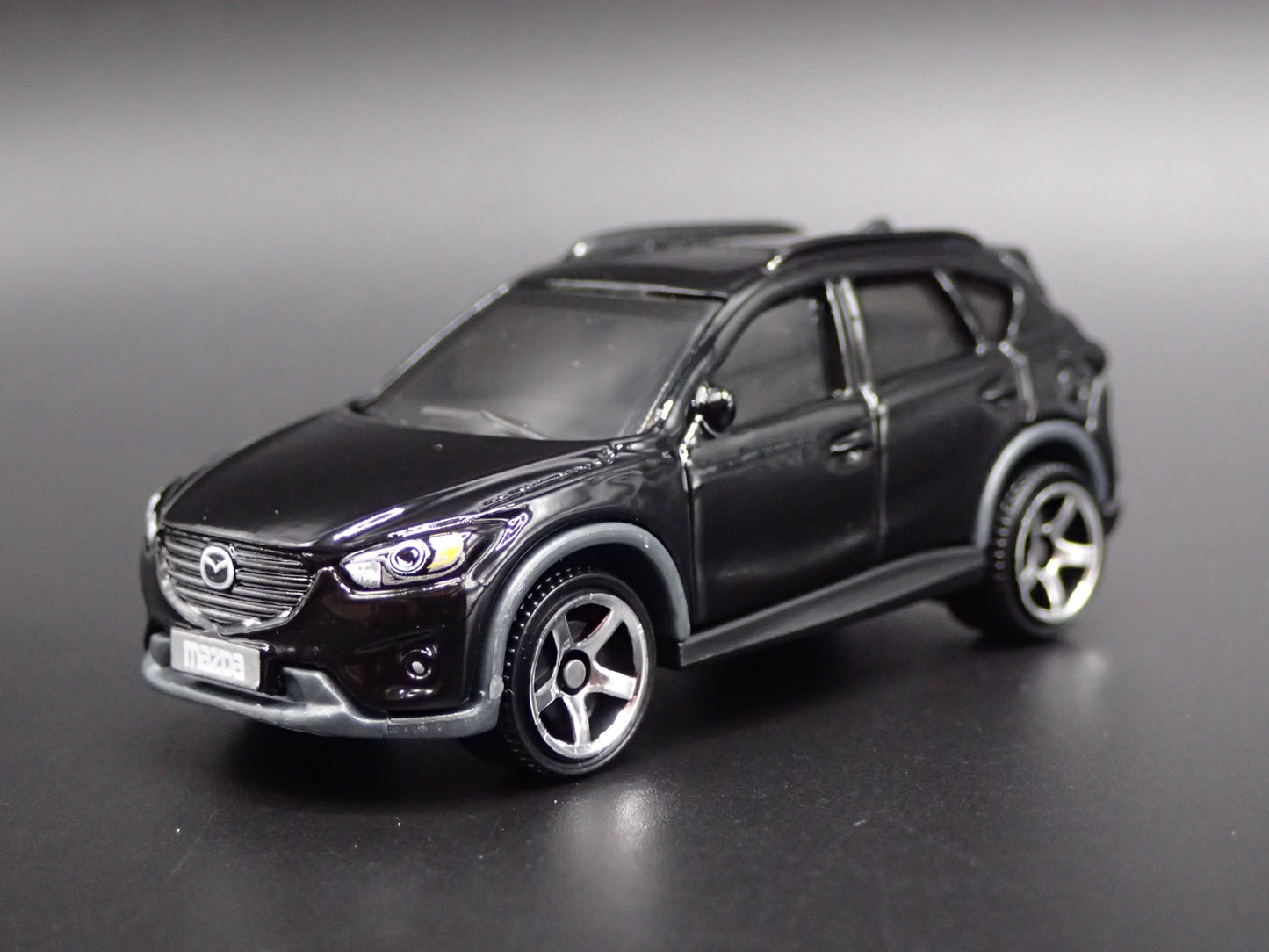 2013 - 2016 MAZDA CX5 SUV BLACK 1:64 SCALE COLLECTIBLE DIORAMA DIECAST MODEL CAR