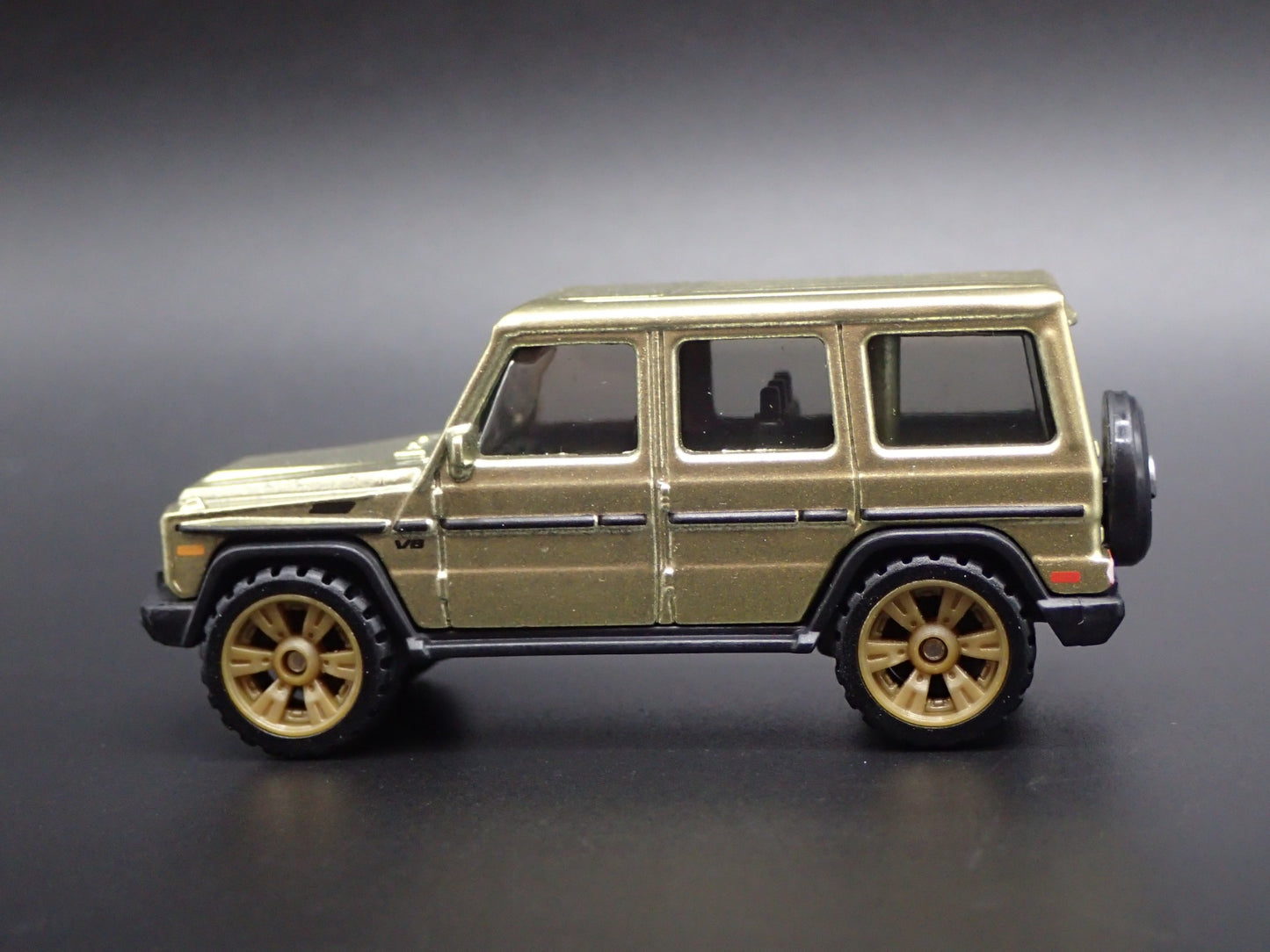 1991-2018 MERCEDES BENZ G 550 G WAGON 1:64 SCALE COLLECTIBLE DIECAST MODEL CAR