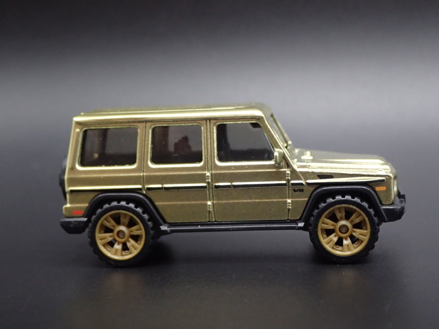 1991-2018 MERCEDES BENZ G 550 G WAGON 1:64 SCALE COLLECTIBLE DIECAST MODEL CAR