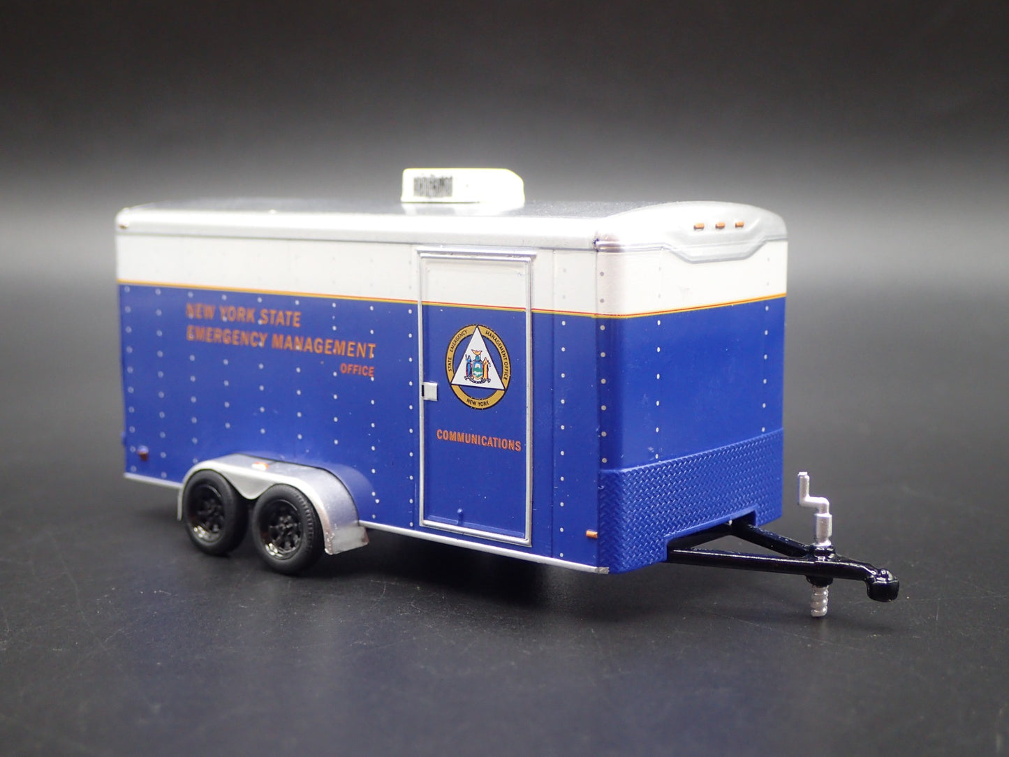NEW YORK STATE EMERGENCY MANAGEMENT TRAILER OPEN DOOR 1:64 SCALE DIORAMA MODEL