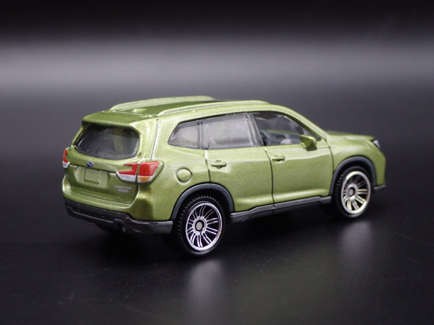 2018-2024 SUBARU FORESTER SK 1:64 SCALE COLLECTIBLE DIORAMA DIECAST MODEL CAR