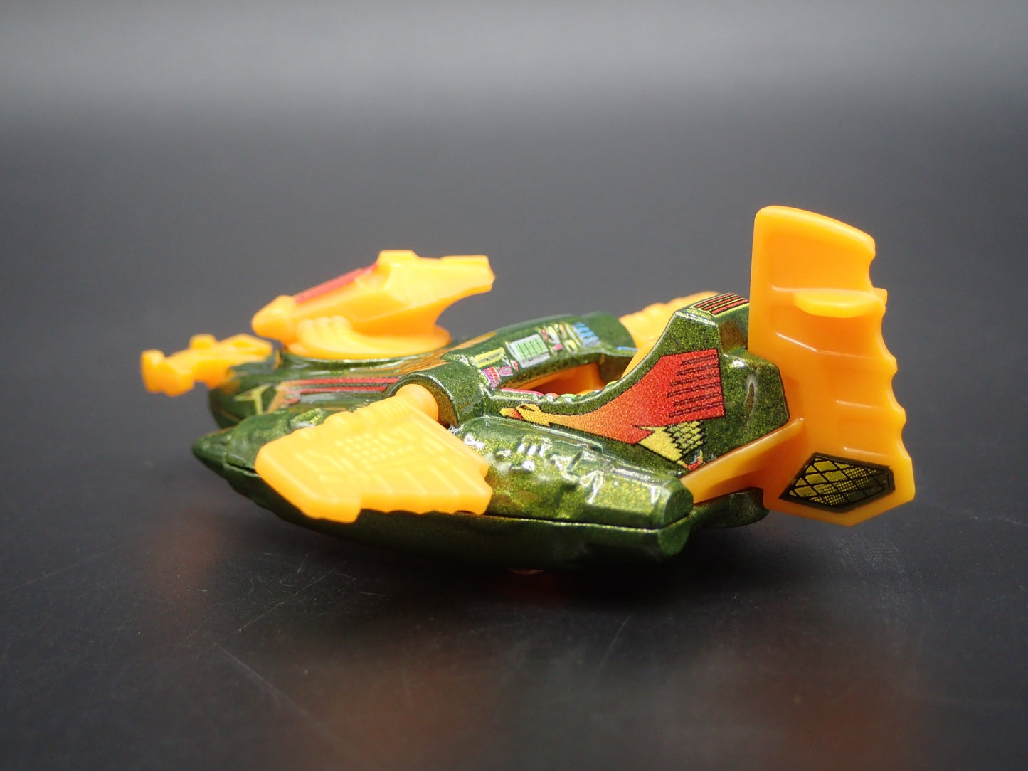 MASTERS OF THE UNIVERSE BATTLE WIND RAIDER 1/64 SCALE DIORAMA DIECAST MODEL CAR