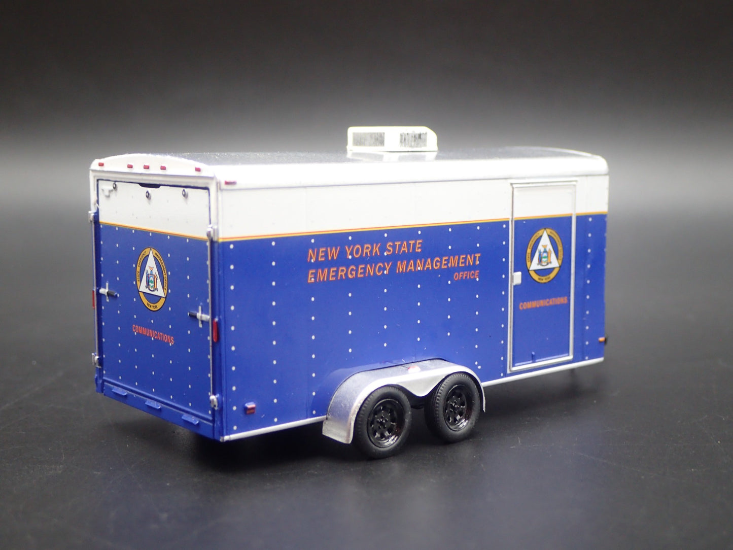 NEW YORK STATE EMERGENCY MANAGEMENT TRAILER OPEN DOOR 1:64 SCALE DIORAMA MODEL