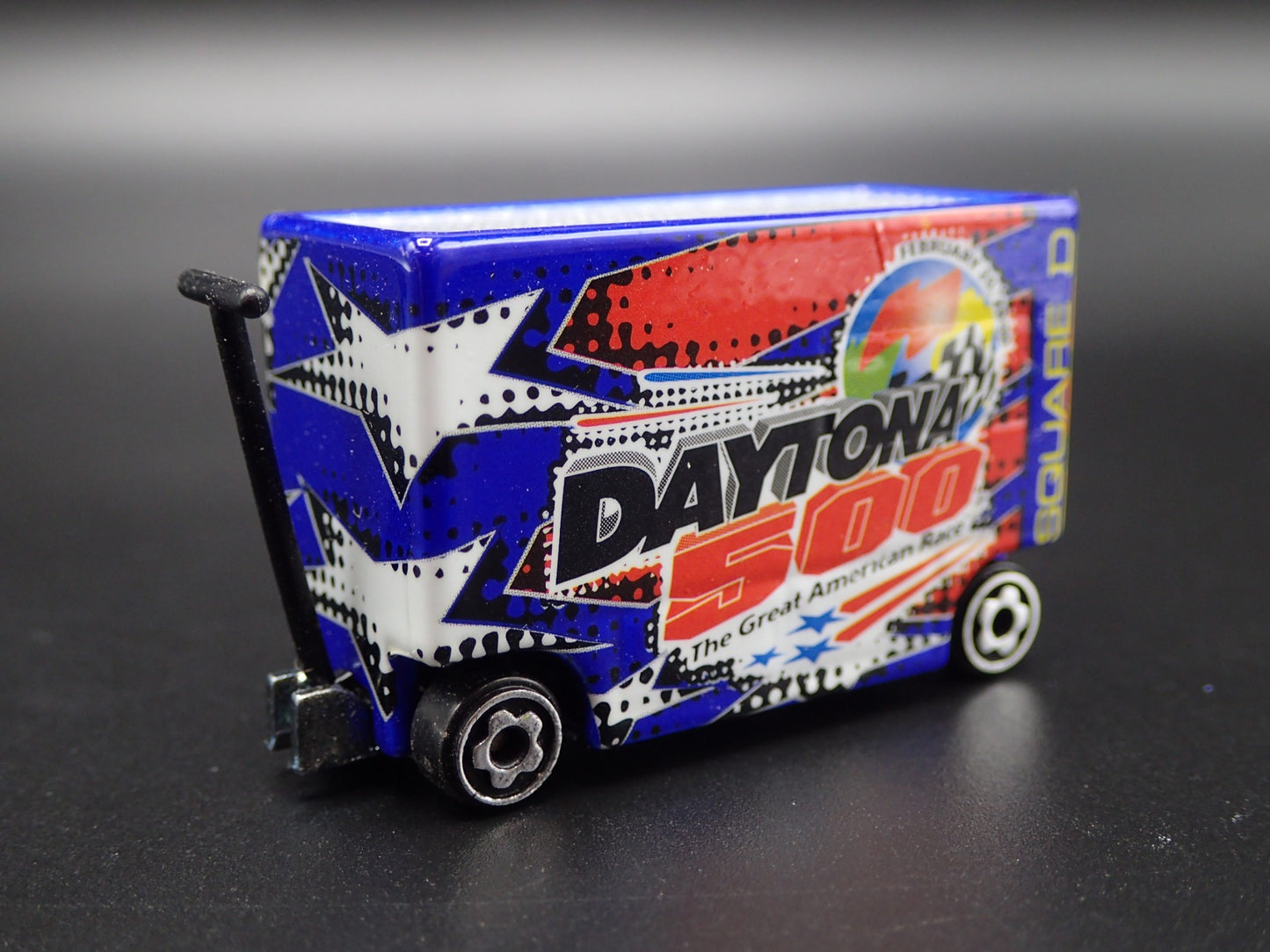 NASCAR TOOL CART WAR WAGON DAYTONA 500 SQUARE D 1:64 SCALE DIECAST MODEL CAR