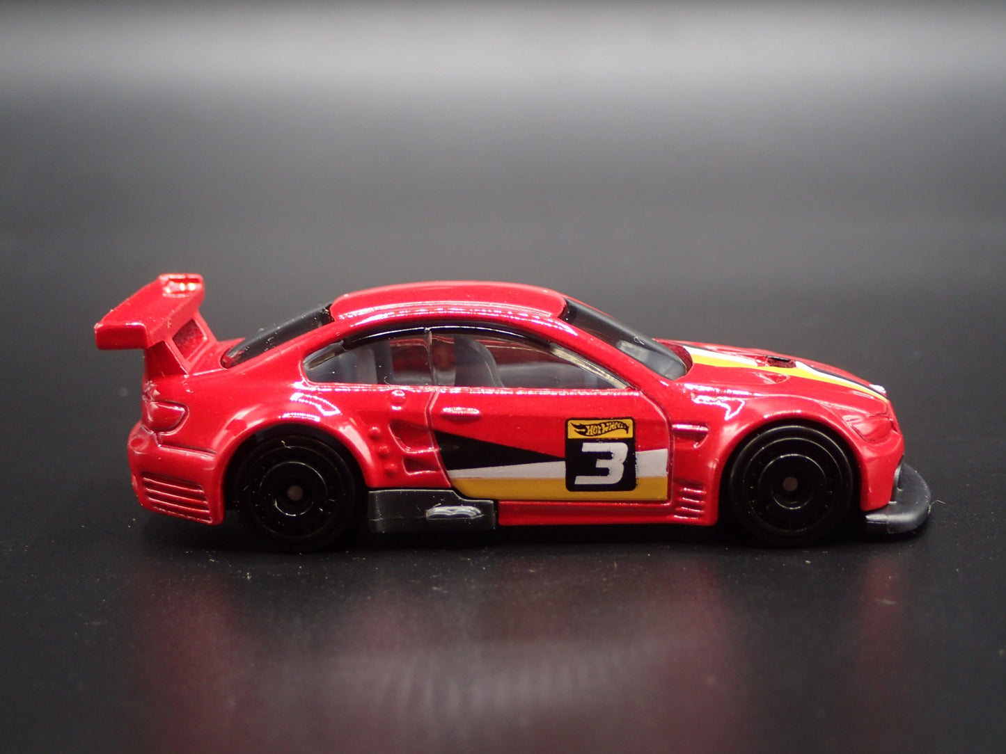 2007-2013 BMW M3 GT2 E92 RED 1:64 SCALE COLLECTIBLE DIORAMA DIECAST MODEL CAR