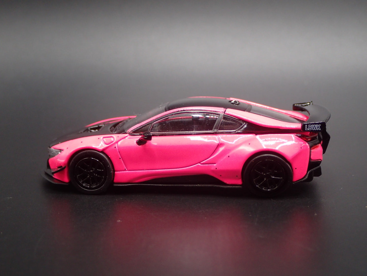 2014-2020 BMW i8 LIBERTY WALK LBWK RARE 1:64 SCALE DIORAMA DIECAST MODEL CAR