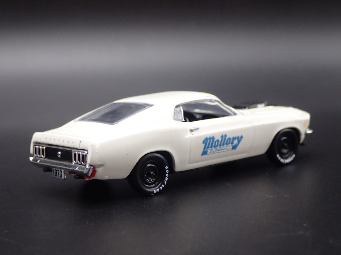 1970 70 FORD MUSTANG 428 SCJ FASTBACK MALLORY WHITE 1:64 SCALE DIECAST MODEL CAR