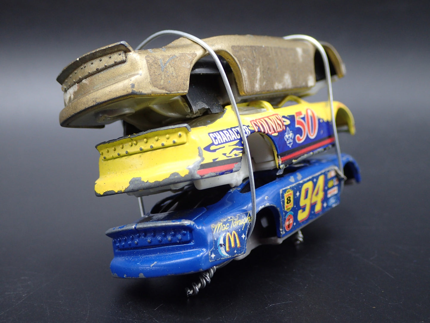 VINTAGE NASCAR 3 CARS CRUSHED ON A FLATBED TRAILER 1:64 SCALE DIECAST MODEL CAR