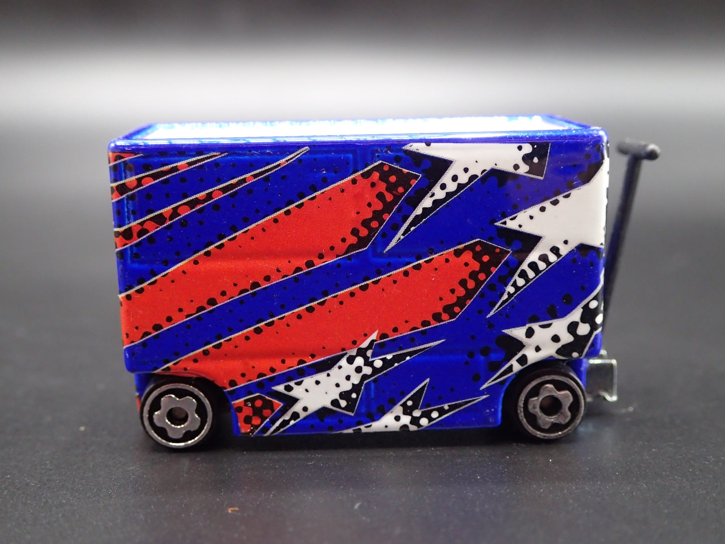 NASCAR TOOL CART WAR WAGON DAYTONA 500 SQUARE D 1:64 SCALE DIECAST MODEL CAR