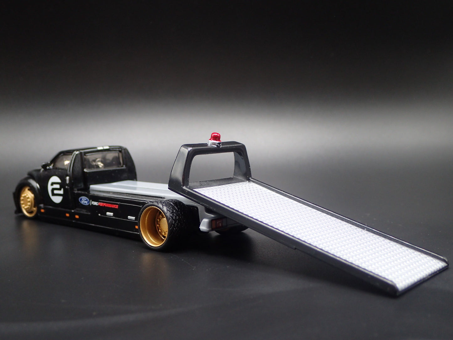 MODERN CUSTOM FLATBED CAR HAULER FORD BLACK 1:64 SCALE DIORAMA DIECAST MODEL CAR