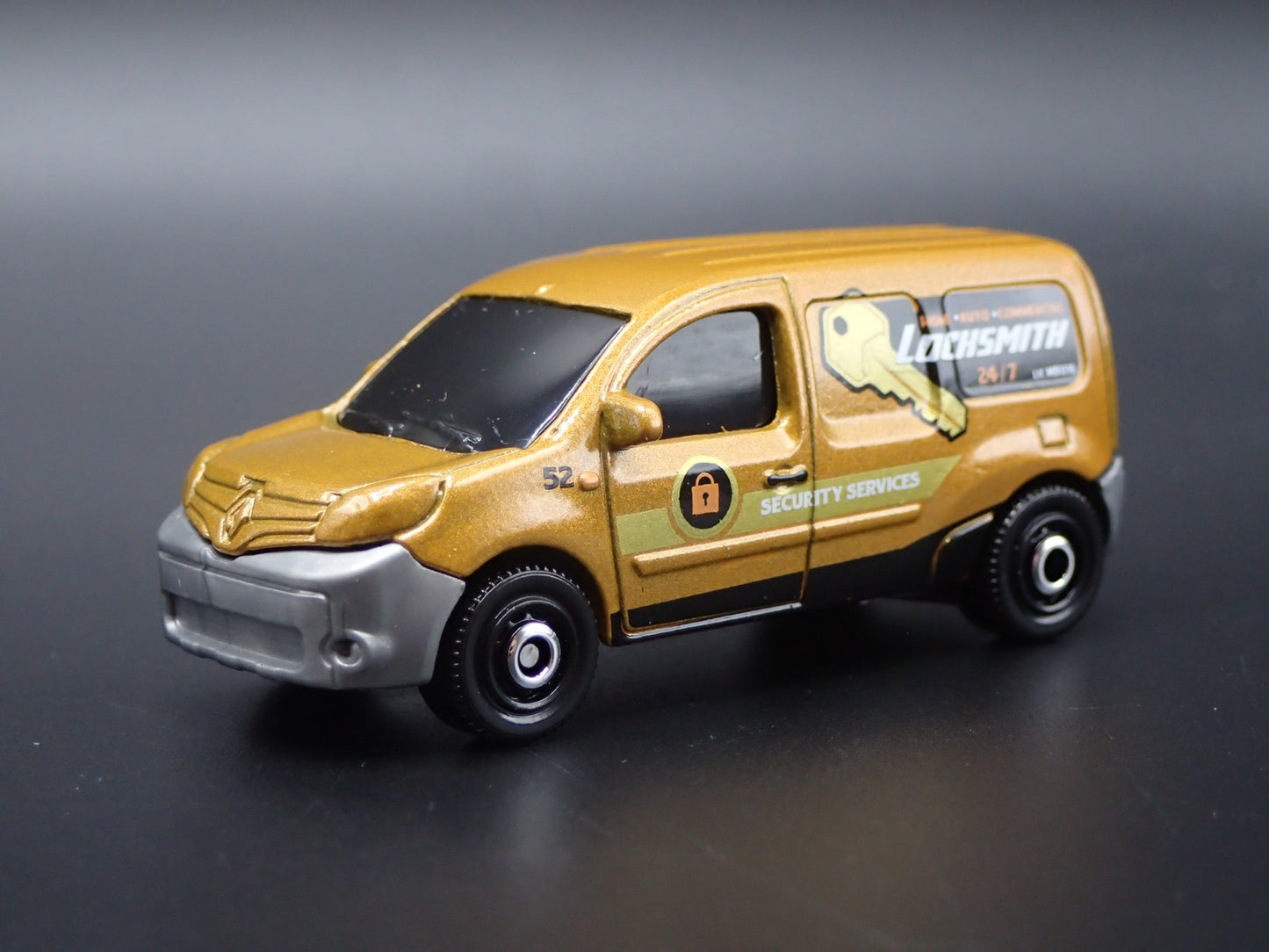 2011-2021 RENAULT KANGOO SPRINTER VAN 1:64 MB SCALE DIORAMA DIECAST MODEL CAR