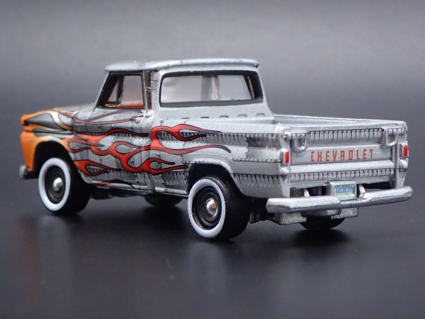1966 66 CHEVY CHEVROLET SHORTBED PICKUP TRUCK RARE 1:64 SCALE DIECAST MODEL CAR