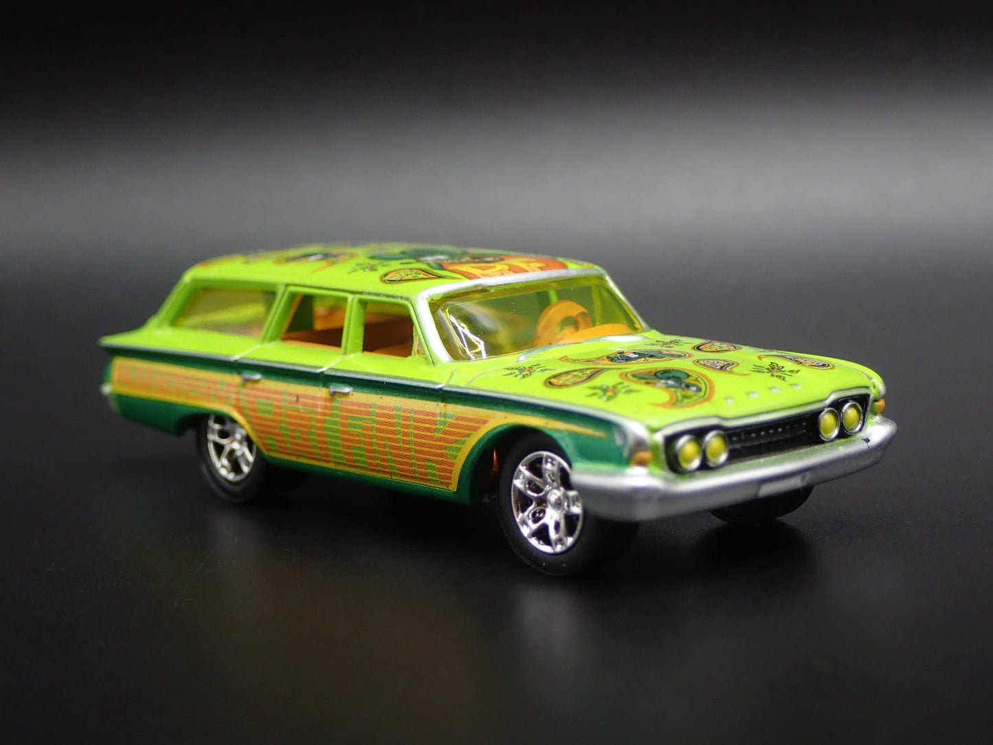 1960 60 FORD COUNTRY SQUIRE STATION WAGON RAT FINK 1:64 SCALE DIECAST MODEL CAR