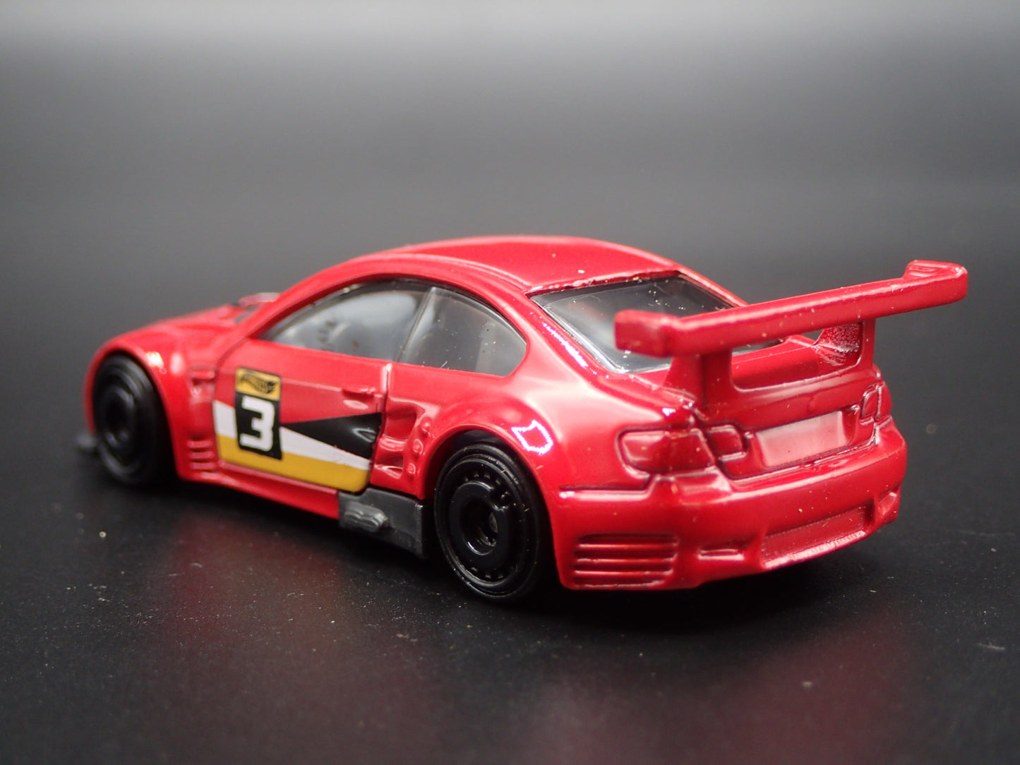 2007-2013 BMW M3 GT2 E92 RED 1:64 SCALE COLLECTIBLE DIORAMA DIECAST MODEL CAR