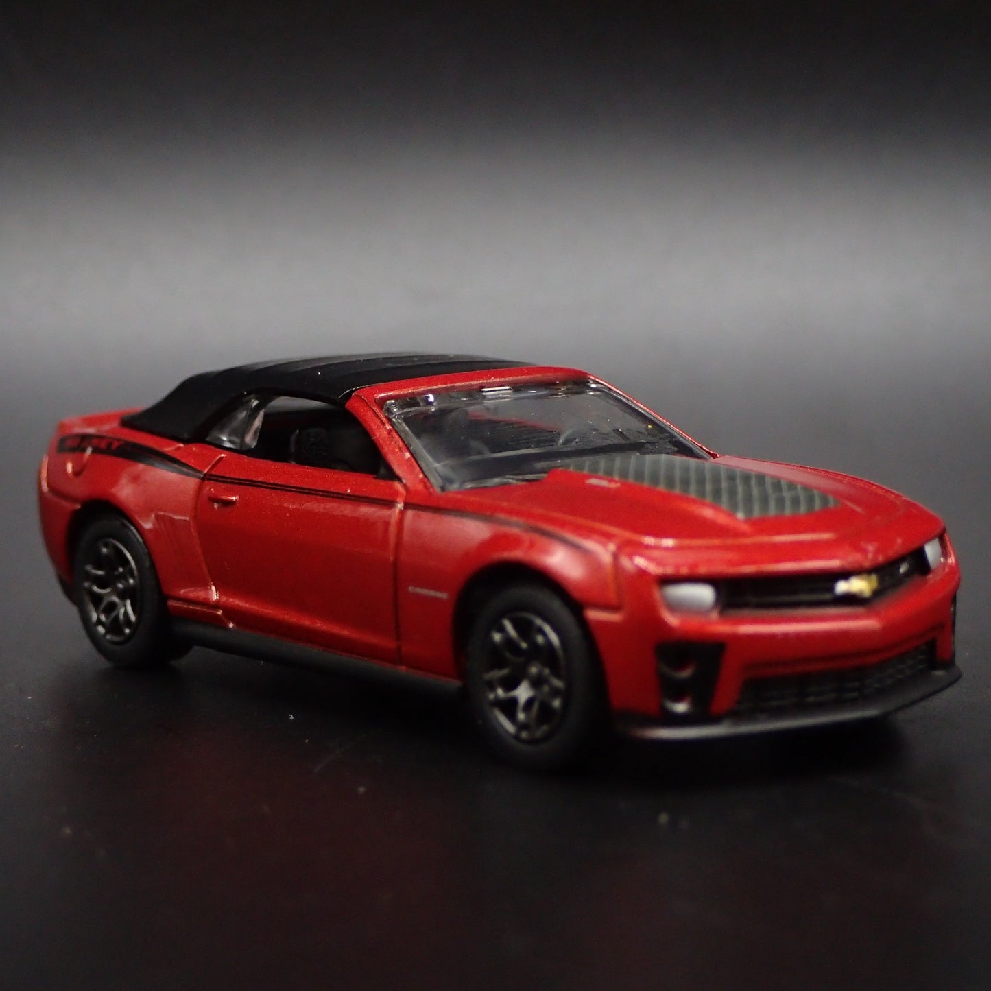2013 CHEVY CHEVROLET CAMARO ZL1 CONVERTIBLE NICKEY 1:64 SCALE DIECAST MODEL CAR