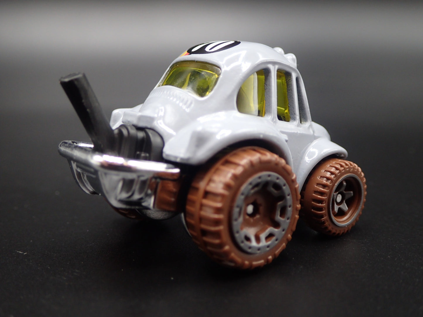 VW VOLKSWAGEN BAJA BEETLE BUG OFF ROAD GRAY 1/64 SCALE DIORAMA DIECAST MODEL CAR