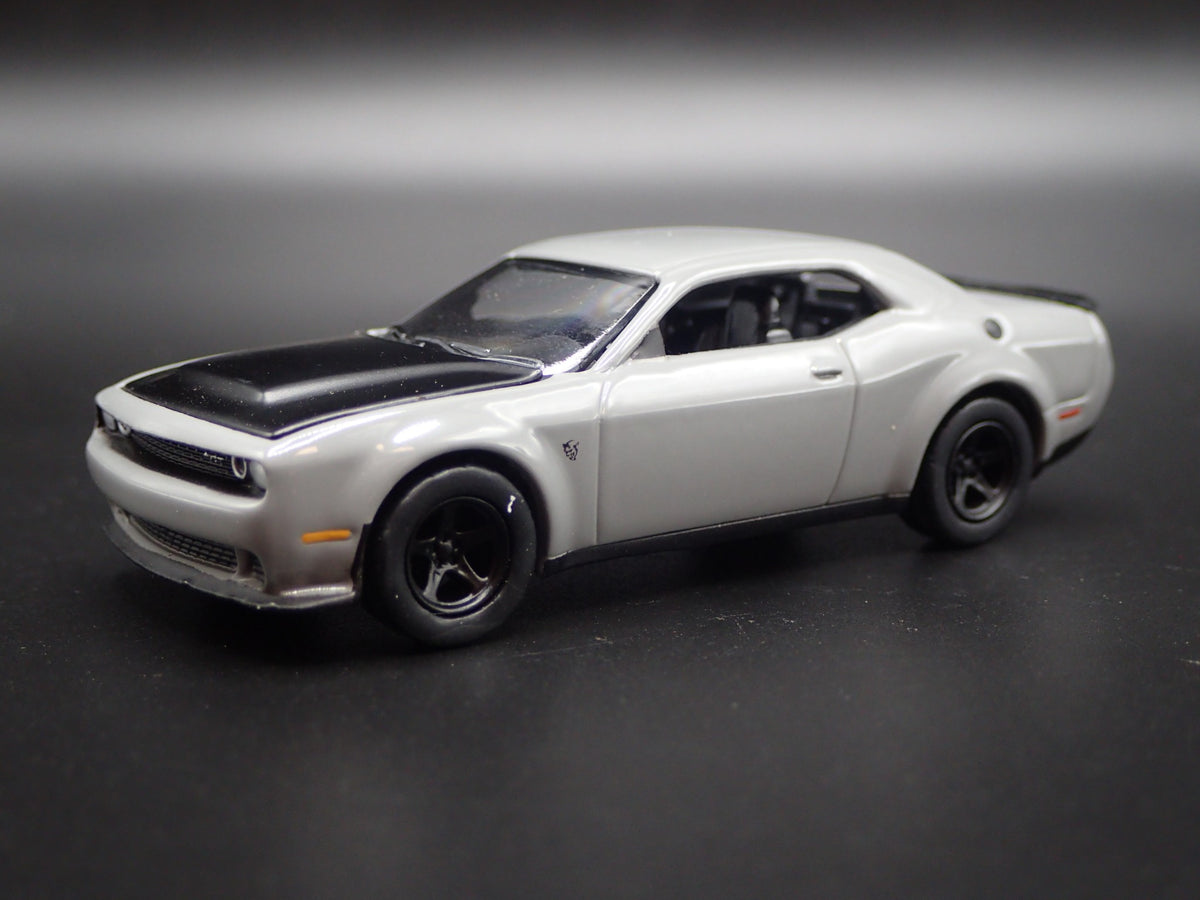 2018-2021 DODGE CHALLENGER SRT DEMON RARE 1:64 SCALE DIORAMA DIECAST MODEL CAR-Burning Rubber Toy Company