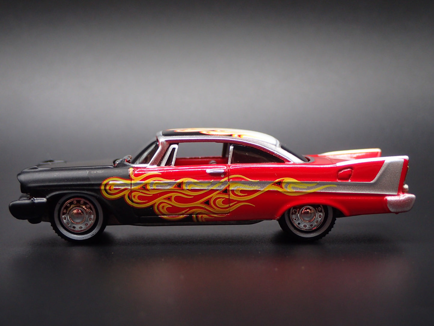 1958 58 PLYMOUTH FURY FLAMES 1:64 SCALE COLLECTIBLE DIORAMA DIECAST MODEL CAR