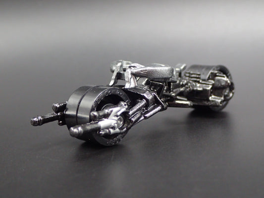 BATMAN BATMOBILE BATPOD BATCYCLE BLACK RARE 1:64 SCALE DIORAMA DIECAST MODEL CAR