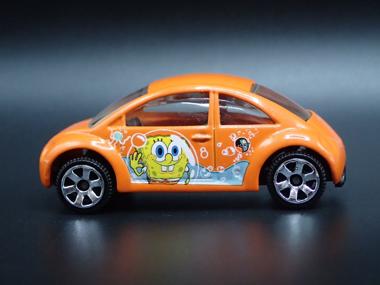 1998-2011 VW VOLKSWAGEN NEW BEETLE BUG SPONGEBOB 1:64 SCALE DIECAST MODEL CAR