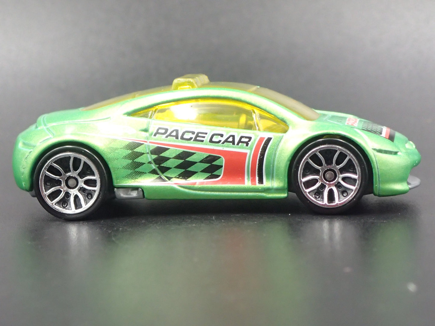 2006-2012 MITSUBISHI ECLIPSE PACE CAR GREEN 1:64 SCALE DIORAMA DIECAST MODEL CAR
