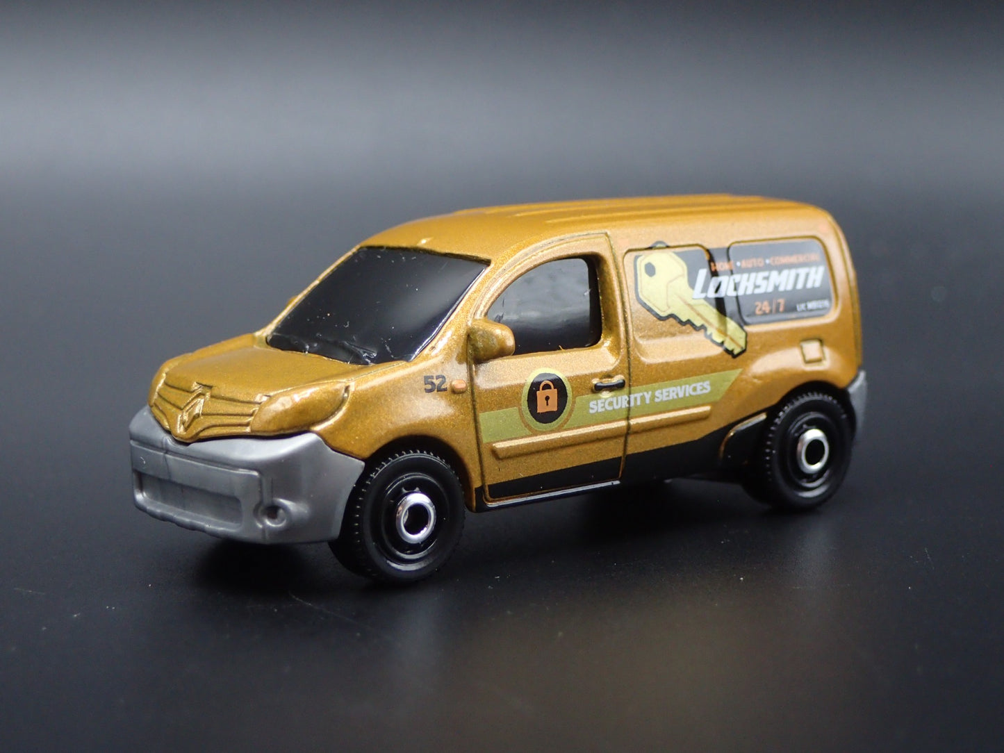 2011-2021 RENAULT KANGOO SPRINTER VAN 1:64 MB SCALE DIORAMA DIECAST MODEL CAR