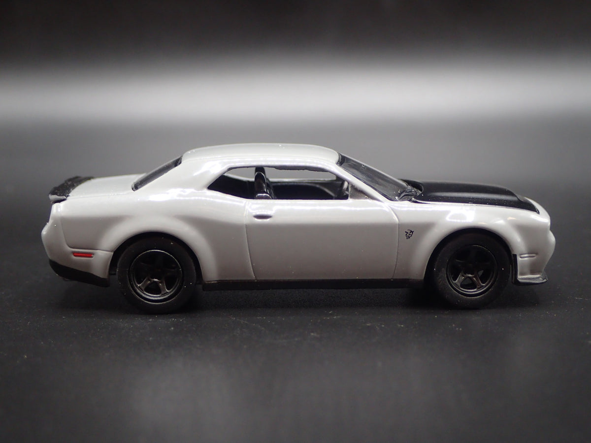2018-2021 DODGE CHALLENGER SRT DEMON RARE 1:64 SCALE DIORAMA DIECAST MODEL CAR-Burning Rubber Toy Company