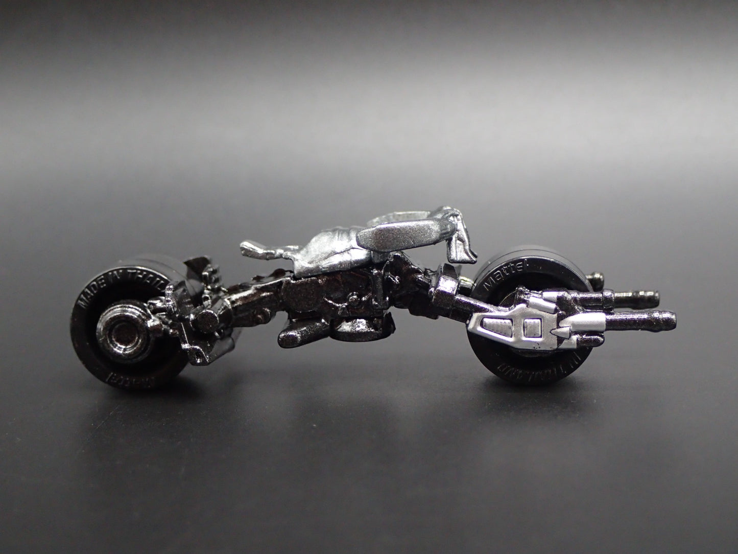 BATMAN BATMOBILE BATPOD BATCYCLE BLACK RARE 1:64 SCALE DIORAMA DIECAST MODEL CAR