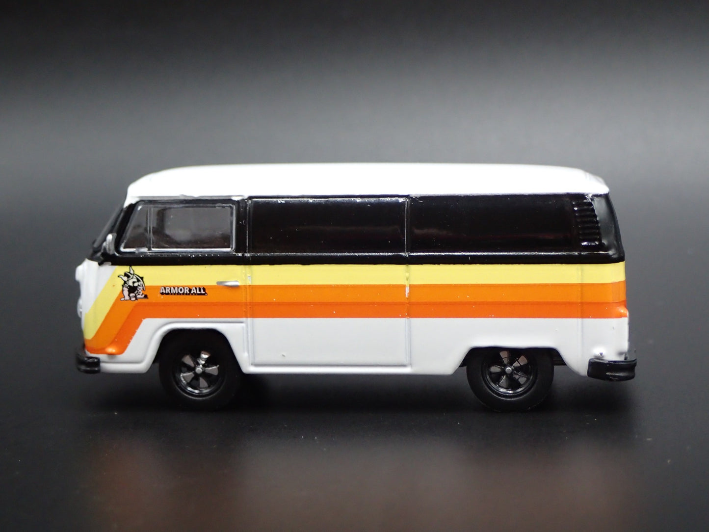 1967-1979 VW VOLKSWAGEN TYPE 2 T2 PANEL VAN ARMOR 1/64 SCALE DIECAST MODEL CAR