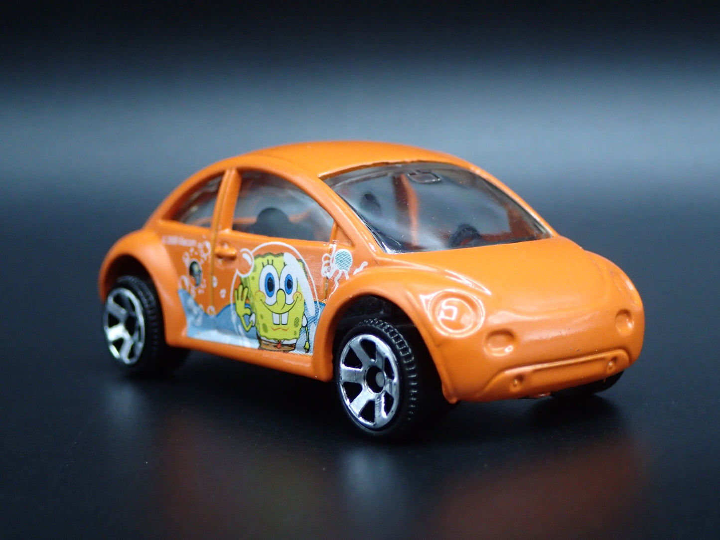 1998-2011 VW VOLKSWAGEN NEW BEETLE BUG SPONGEBOB 1:64 SCALE DIECAST MODEL CAR