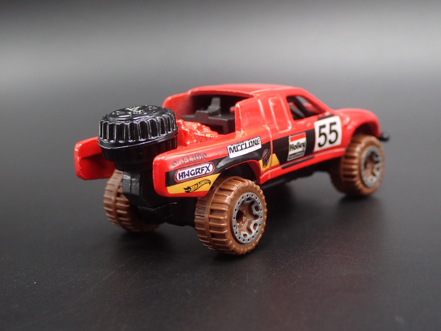 TOYOTA BAJA TROPHY PICKUP TRUCK HOLLEY RED 1:64 SCALE DIORAMA DIECAST MODEL CAR