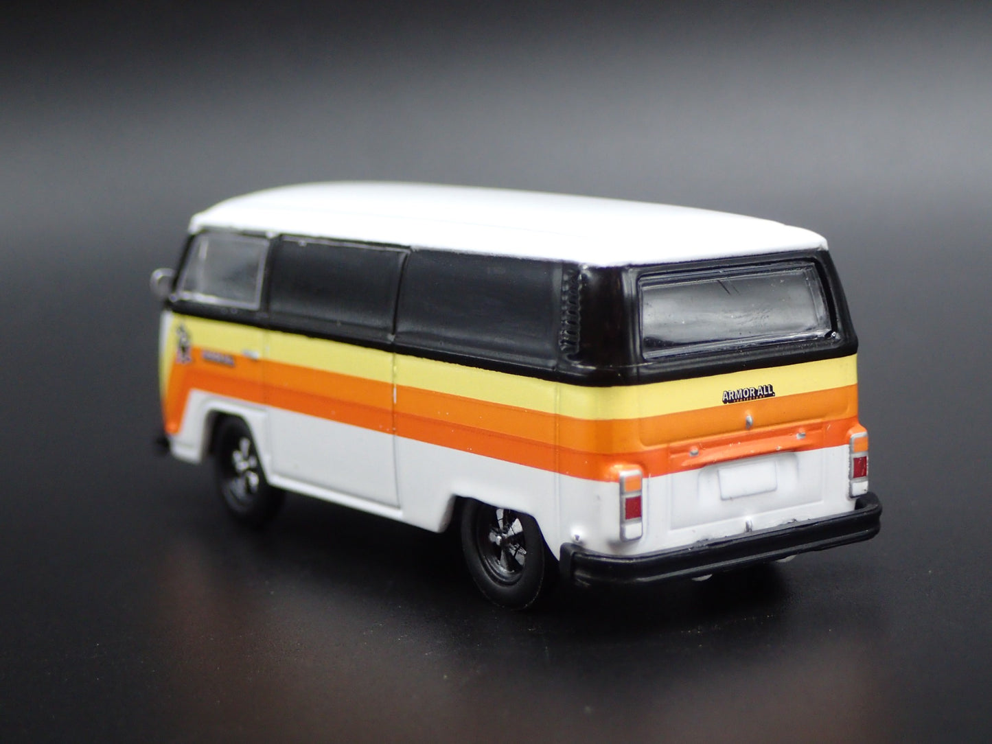 1967-1979 VW VOLKSWAGEN TYPE 2 T2 PANEL VAN ARMOR 1/64 SCALE DIECAST MODEL CAR