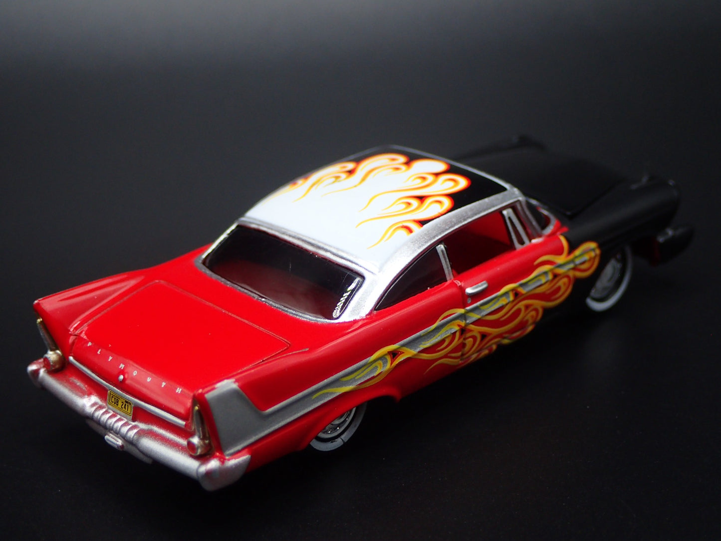 1958 58 PLYMOUTH FURY FLAMES 1:64 SCALE COLLECTIBLE DIORAMA DIECAST MODEL CAR