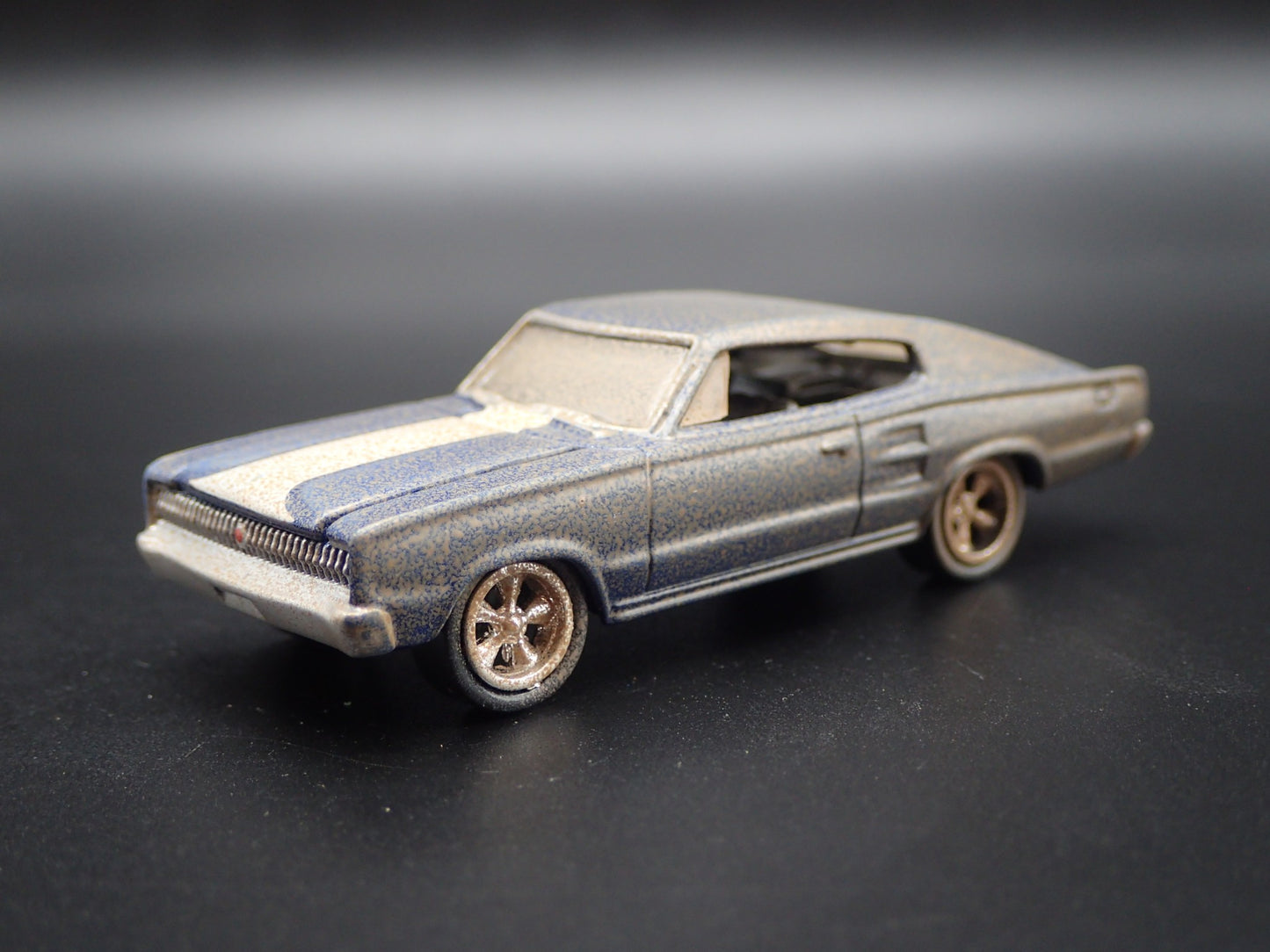 1966 66 DODGE CHARGER BARN FIND 1:64 SCALE COLLECTIBLE DIORAMA DIECAST MODEL CAR