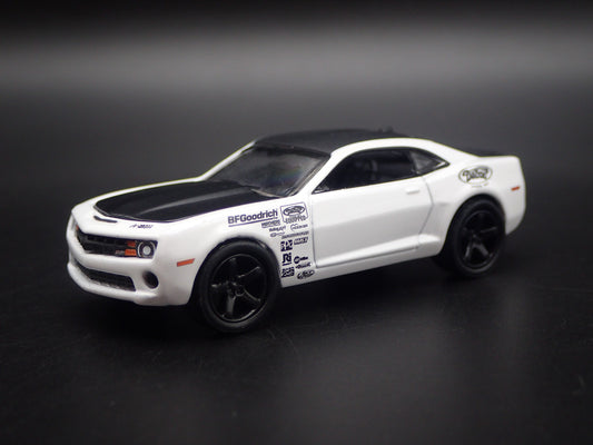 2012 CHEVY CHEVROLET COPO CAMARO TEST CAR 1:64 SCALE DIORAMA DIECAST MODEL CAR