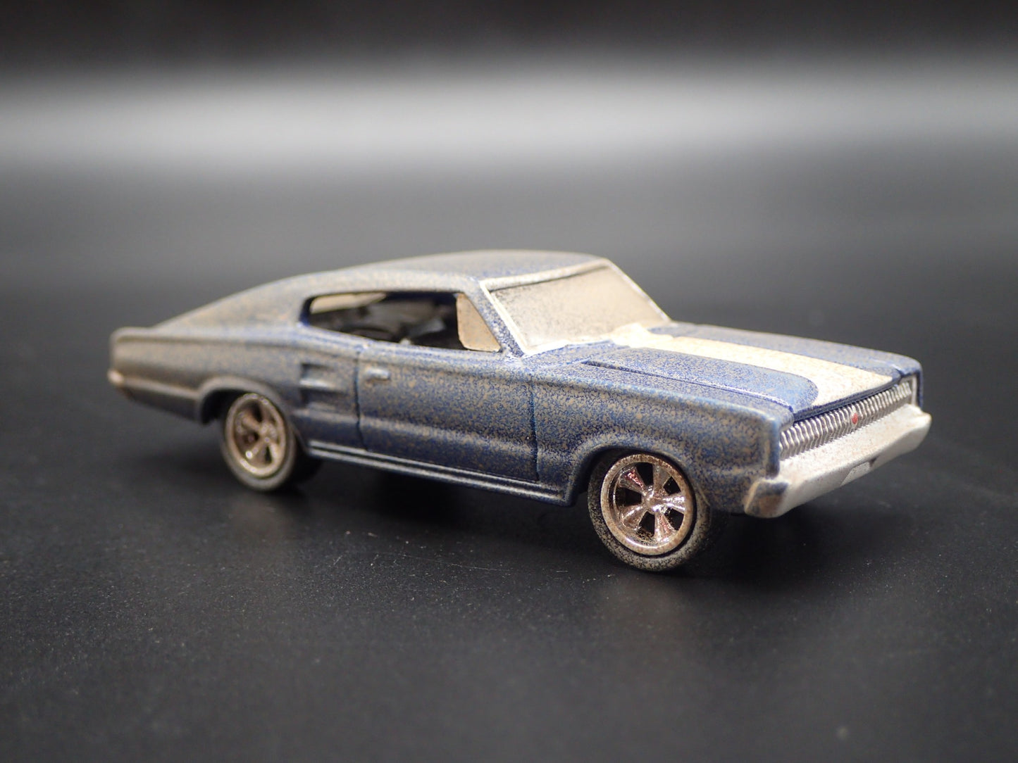 1966 66 DODGE CHARGER BARN FIND 1:64 SCALE COLLECTIBLE DIORAMA DIECAST MODEL CAR