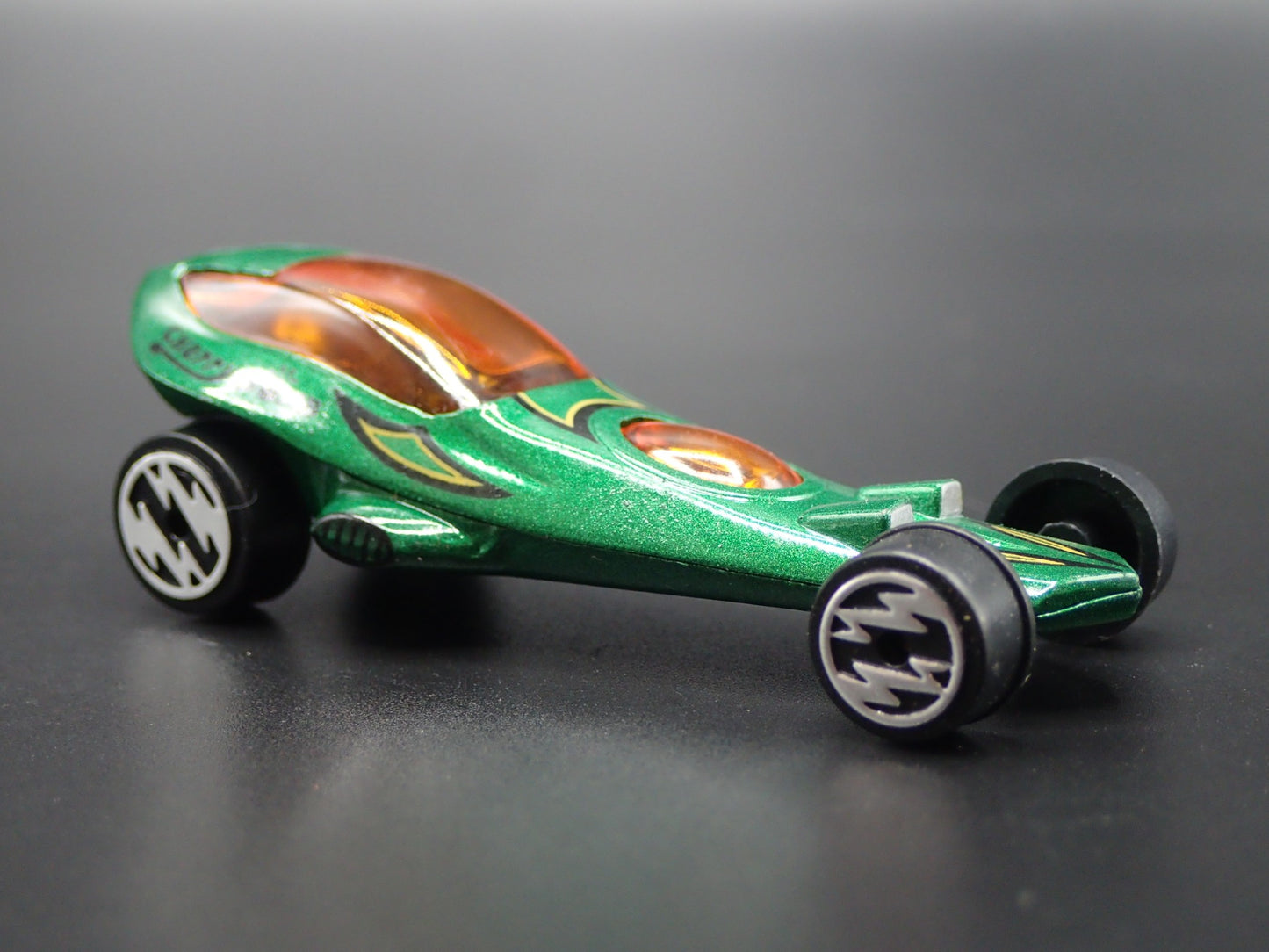 CHERRY BOMB DRAGSTER TOM DANIELS CUSTOM GREEN 1:64 SCALE DIECAST MODEL CAR