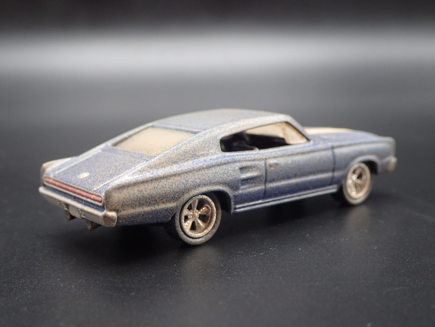 1966 66 DODGE CHARGER BARN FIND 1:64 SCALE COLLECTIBLE DIORAMA DIECAST MODEL CAR