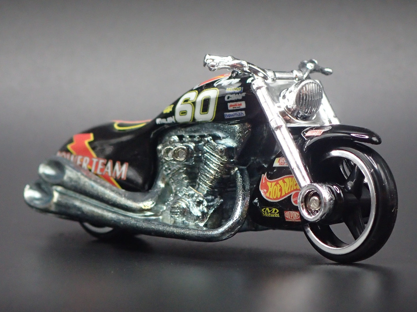 SCORCHIN SCOOTER MOTORCYCLE POWER TEAM  1:64 HOT WHEELS SCALE DIECAST MODEL CAR