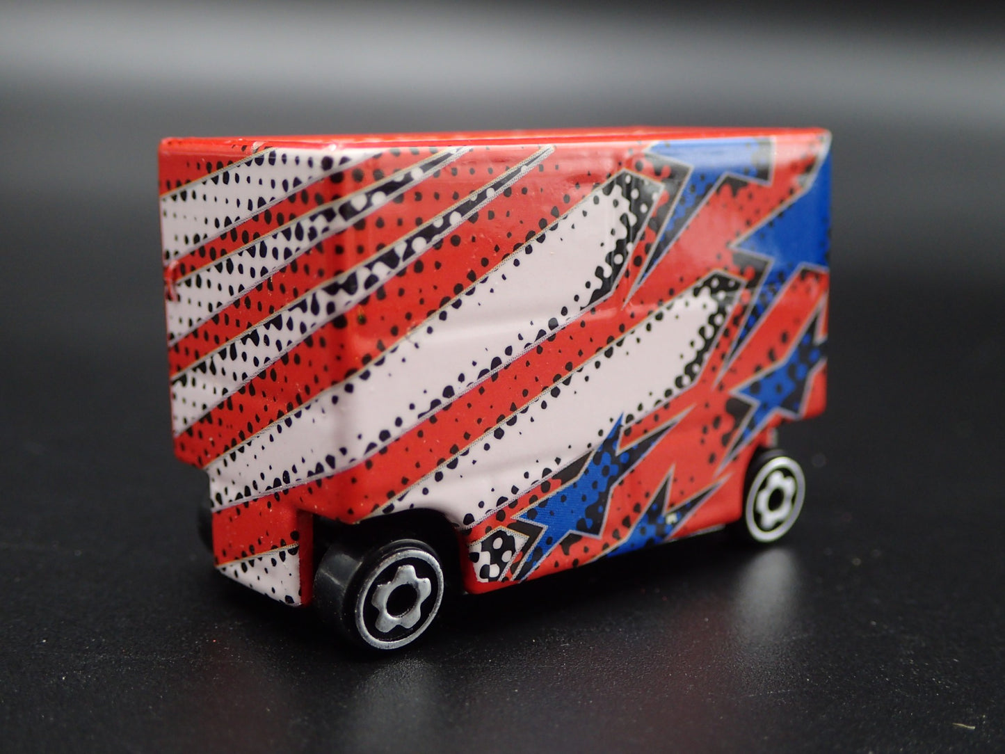 NASCAR TOOL CART WAR WAGON DAYTONA 500 KELLOGS 1:64 SCALE DIECAST MODEL CAR