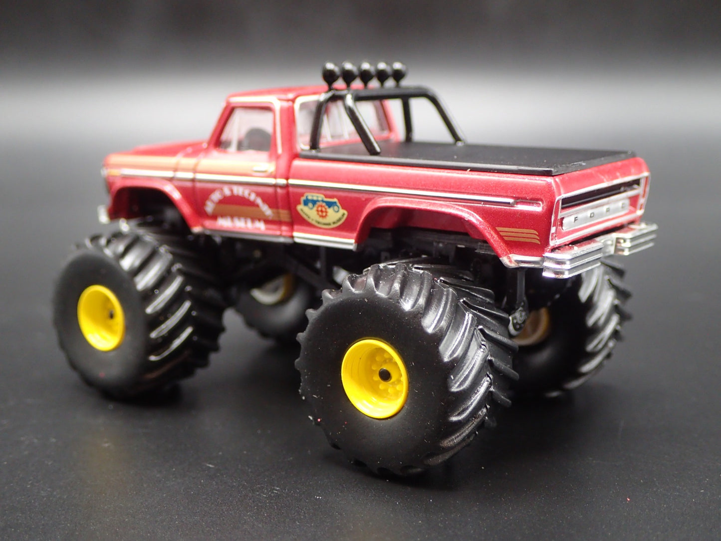 1979 79 FORD F250 MONSTER TRUCK 4X4 SUPER MONSTER 1/64 SCALE DIECAST MODEL CAR