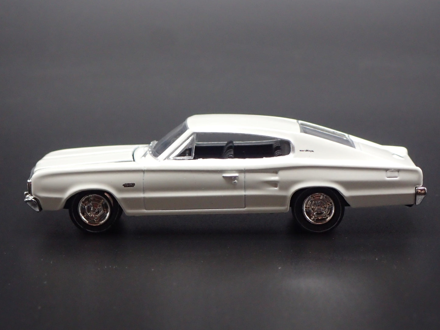 1966 66 DODGE CHARGER HEMI RARE 1:64 SCALE COLLECTIBLE DIORAMA DIECAST MODEL CAR