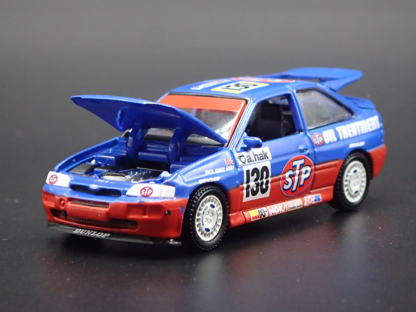 1995 95 FORD ESCORT RS COSWORTH RALLY STP 1:64 SCALE DIORAMA DIECAST MODEL CAR