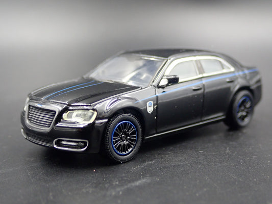2011-2019 CHRYSLER 300 SRT MOPAR RARE 1:64 SCALE DIORAMA DIECAST MODEL CAR-Burning Rubber Toy Company