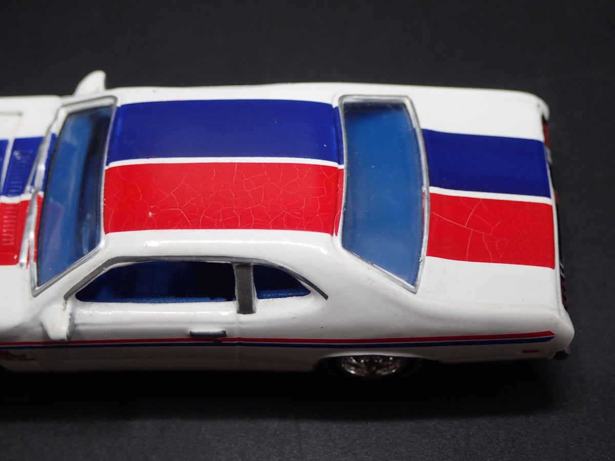 1971 71 DODGE DEMON RARE 1/64 SCALE COLLECTIBLE DIORAMA DIECAST MODEL CAR-Burning Rubber Toy Company