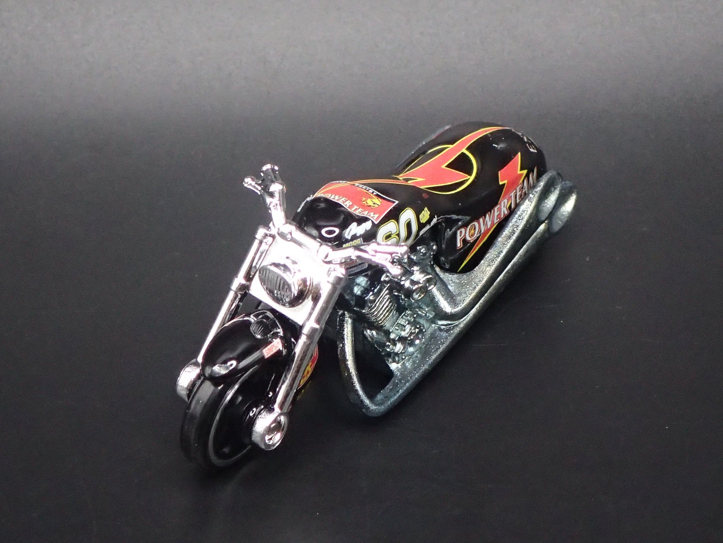 SCORCHIN SCOOTER MOTORCYCLE POWER TEAM  1:64 HOT WHEELS SCALE DIECAST MODEL CAR