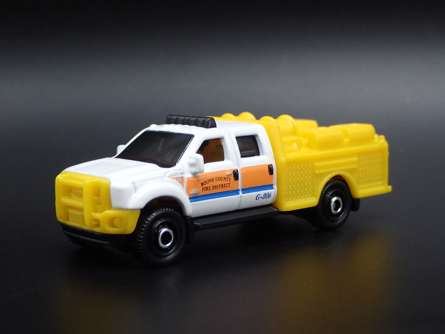 FORD F550 SUPER DUTY BOONE COUNTY FIRE TRUCK 1:64 MB SCALE DIECAST MODEL CAR