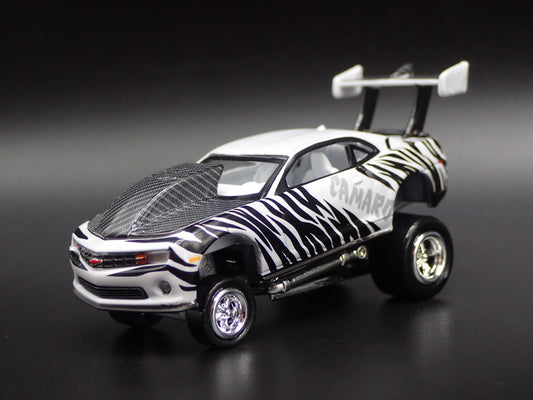 2010 - 2015 CHEVY CHEVROLET CAMARO ZINGER 1/64 SCALE DIORAMA DIECAST MODEL CAR